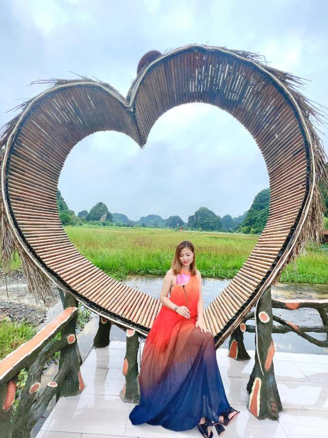 Lotus Field Homestay Ninh Binh Buitenkant foto